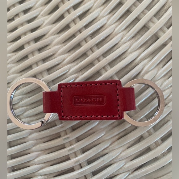 COACH Leather Double Ring Valet Key Fob Keychain NWOT - Picture 2 of 5